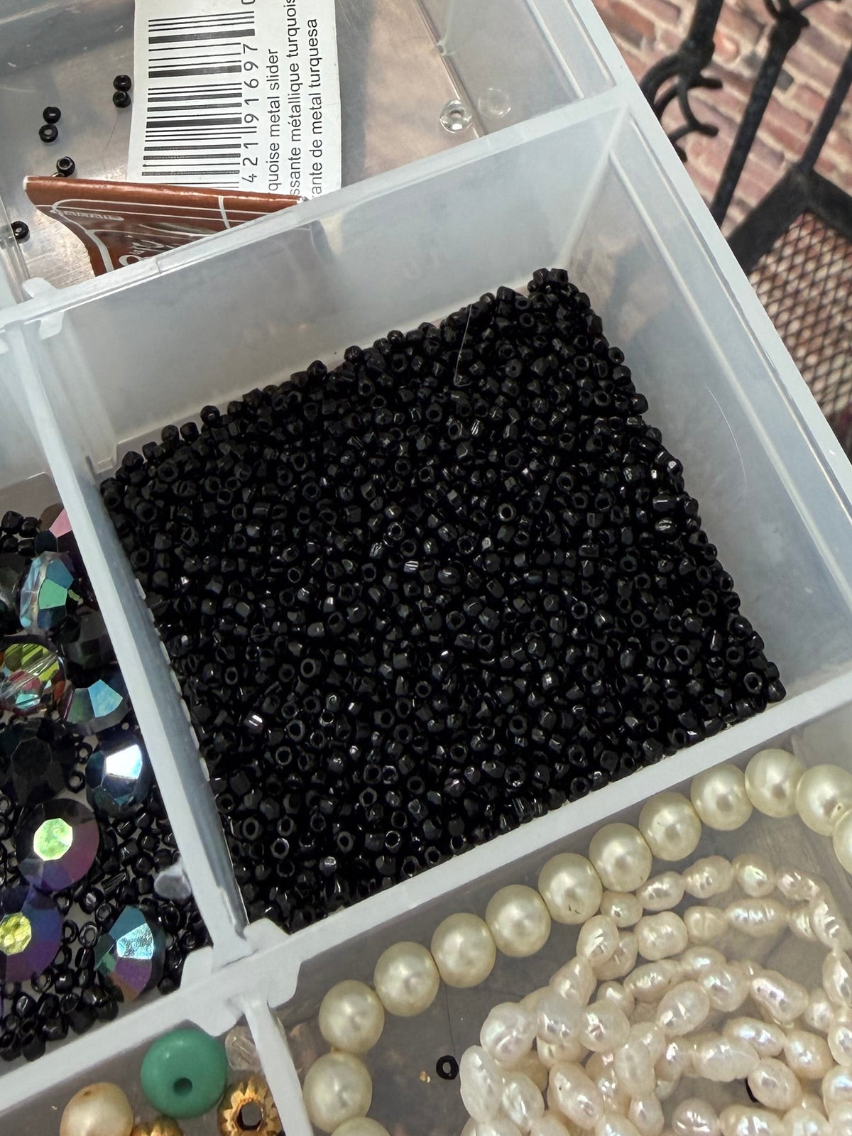 Seed Beads - black