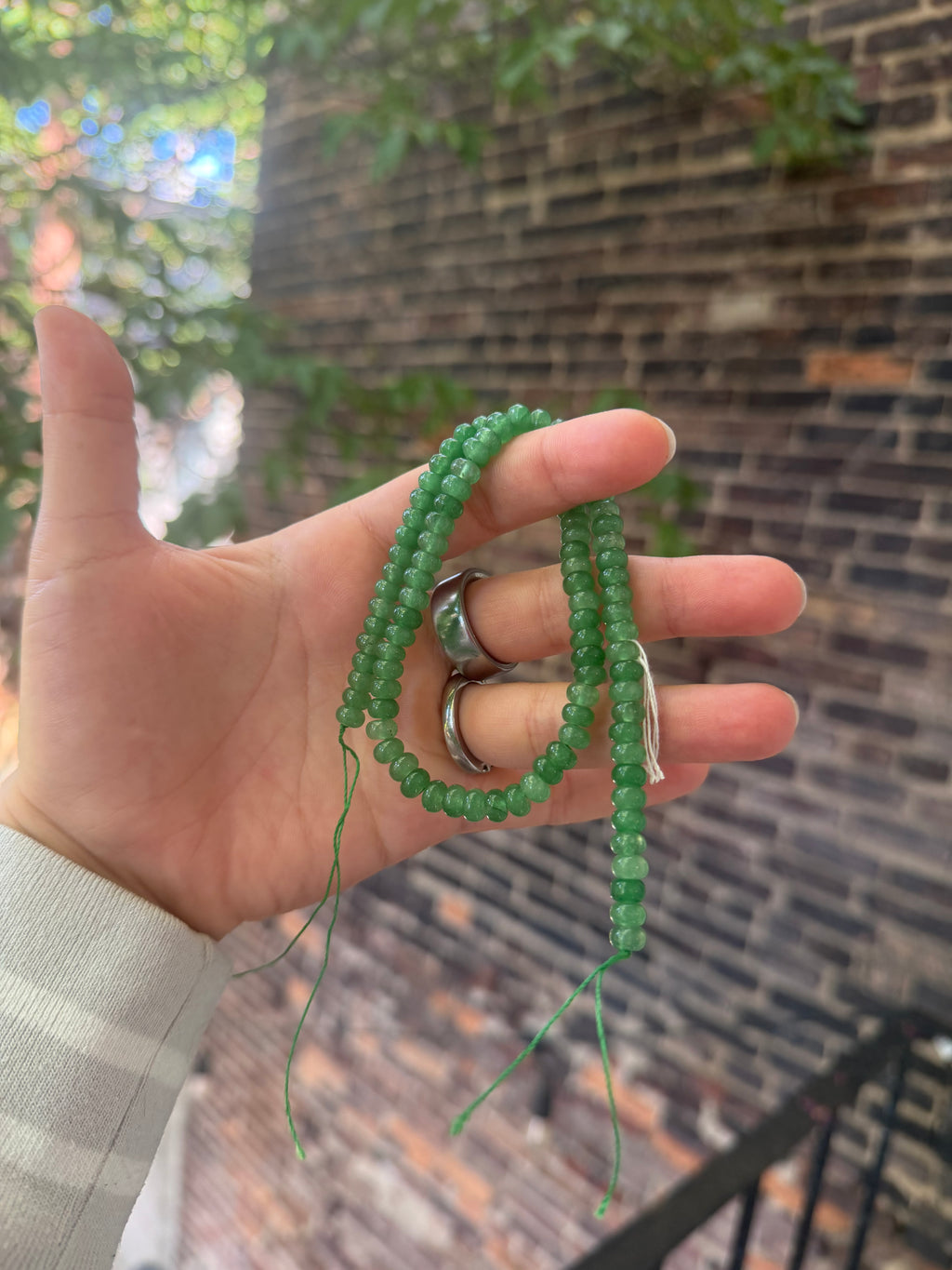 Green Onyx or Chalcedony Rondelle