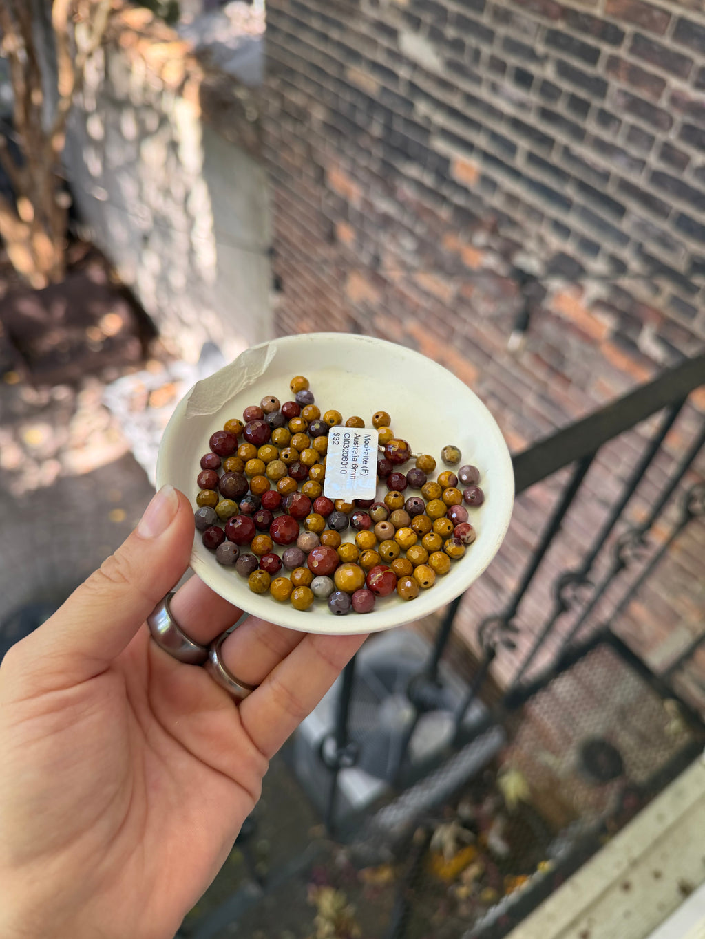 Mookaite Rounds